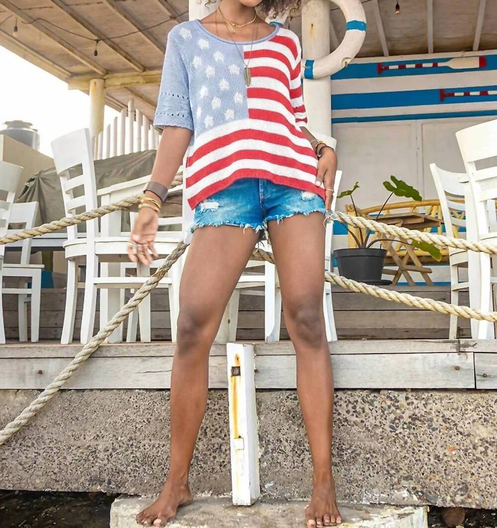 NEW WOODEN SHIPS calliope flag top in white